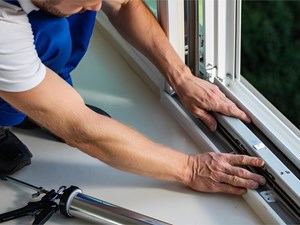 5 consejos cruciales para elegir entre ventanas correderas y batientes